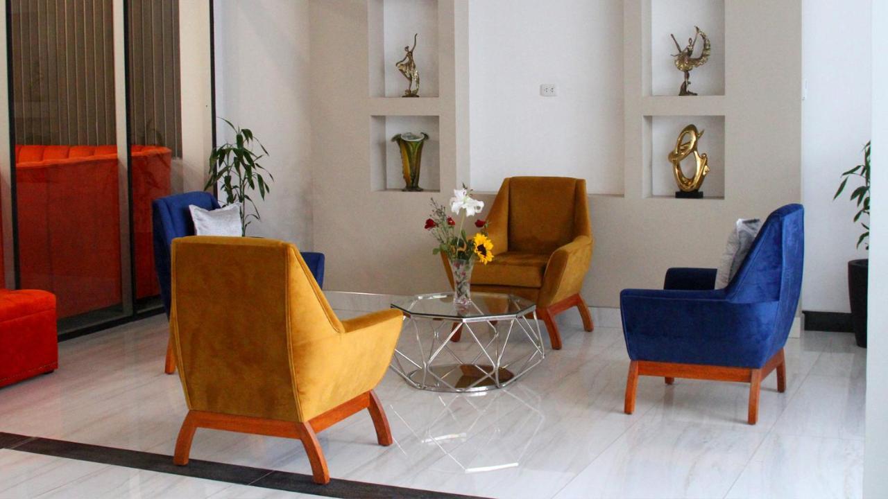 Sm Hotel Plus ليما المظهر الخارجي الصورة