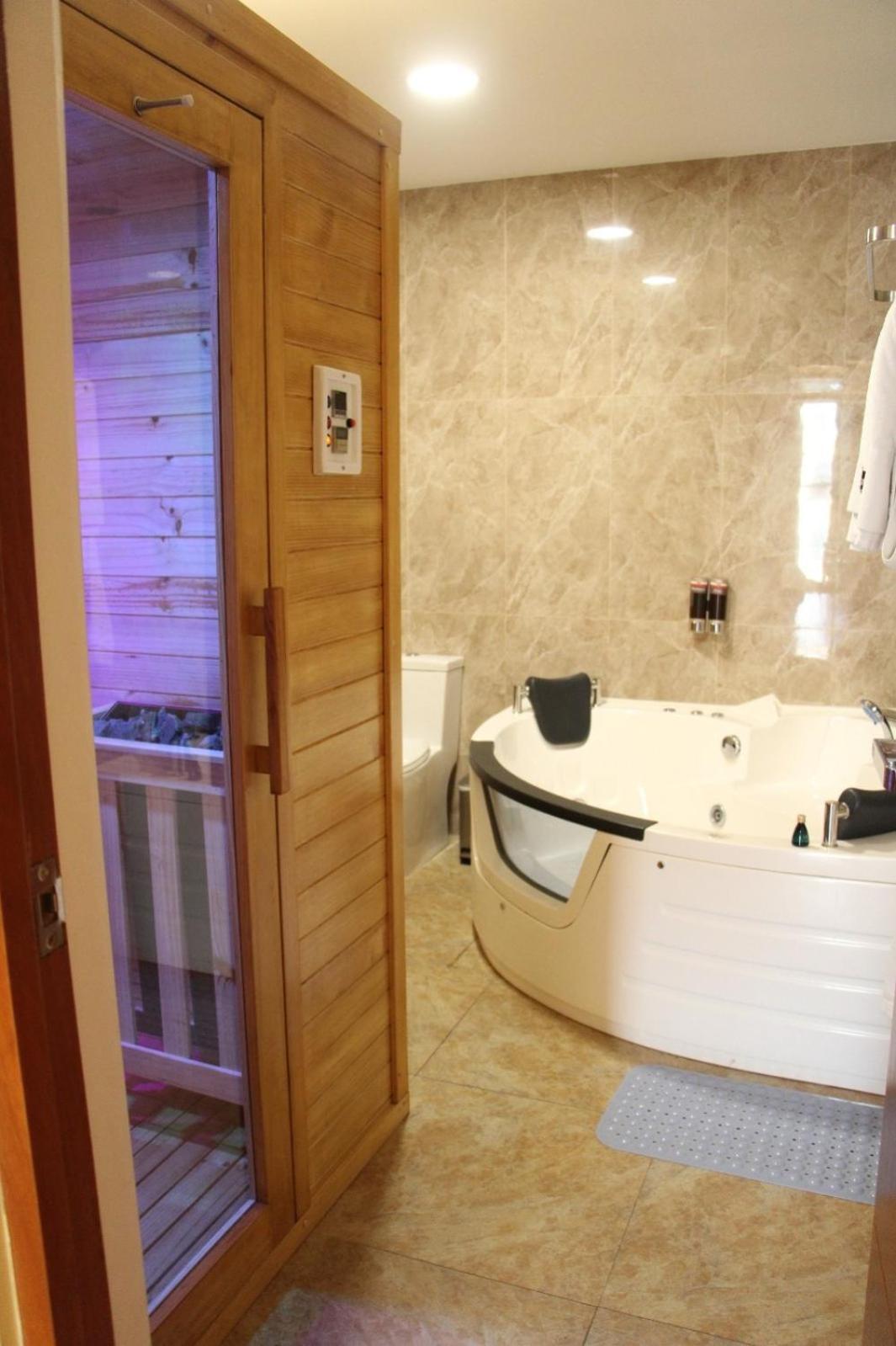 Sm Hotel Plus ليما المظهر الخارجي الصورة
